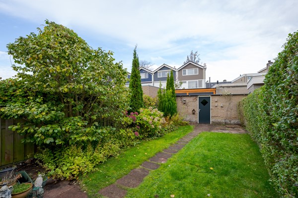 Medium property photo - Professor van der Waalslaan 16, 2251 GH Voorschoten